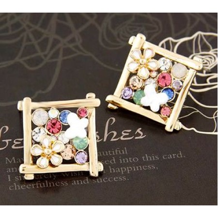 Square Chrysanthemum Stud Earrings